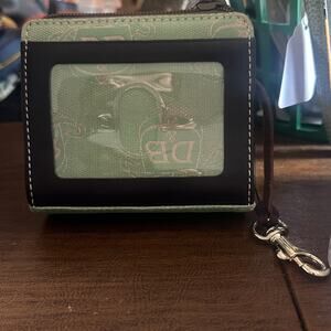 Dooney & Bourke Mint Green ID Holder/ Coin Wallet Women’s EUC